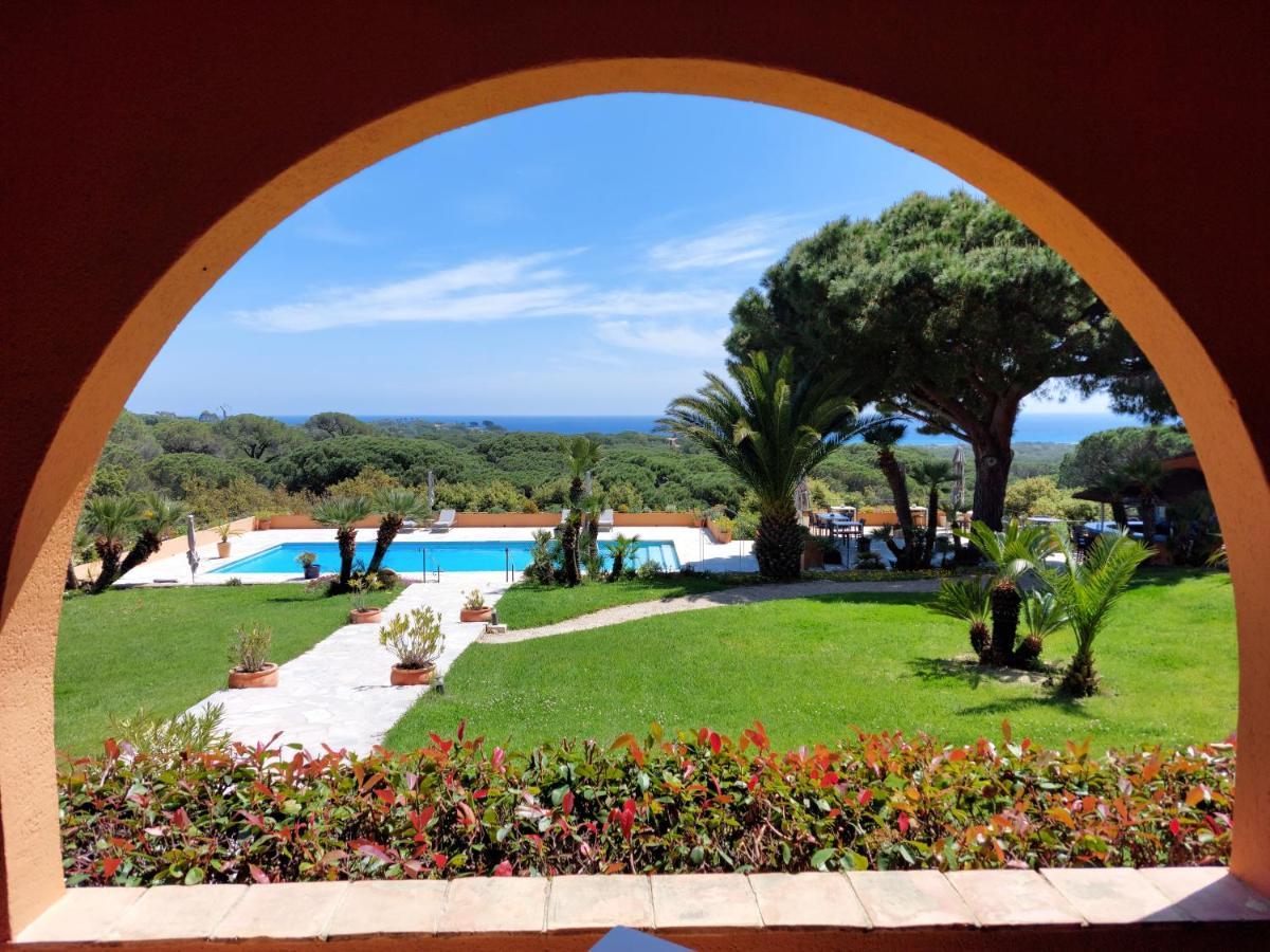 Hotel Les Bouis - Vue Mer Ramatuelle Eksteriør bilde